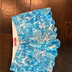 EUC size 8 LillyPulitzer buttercup stretch shorts
